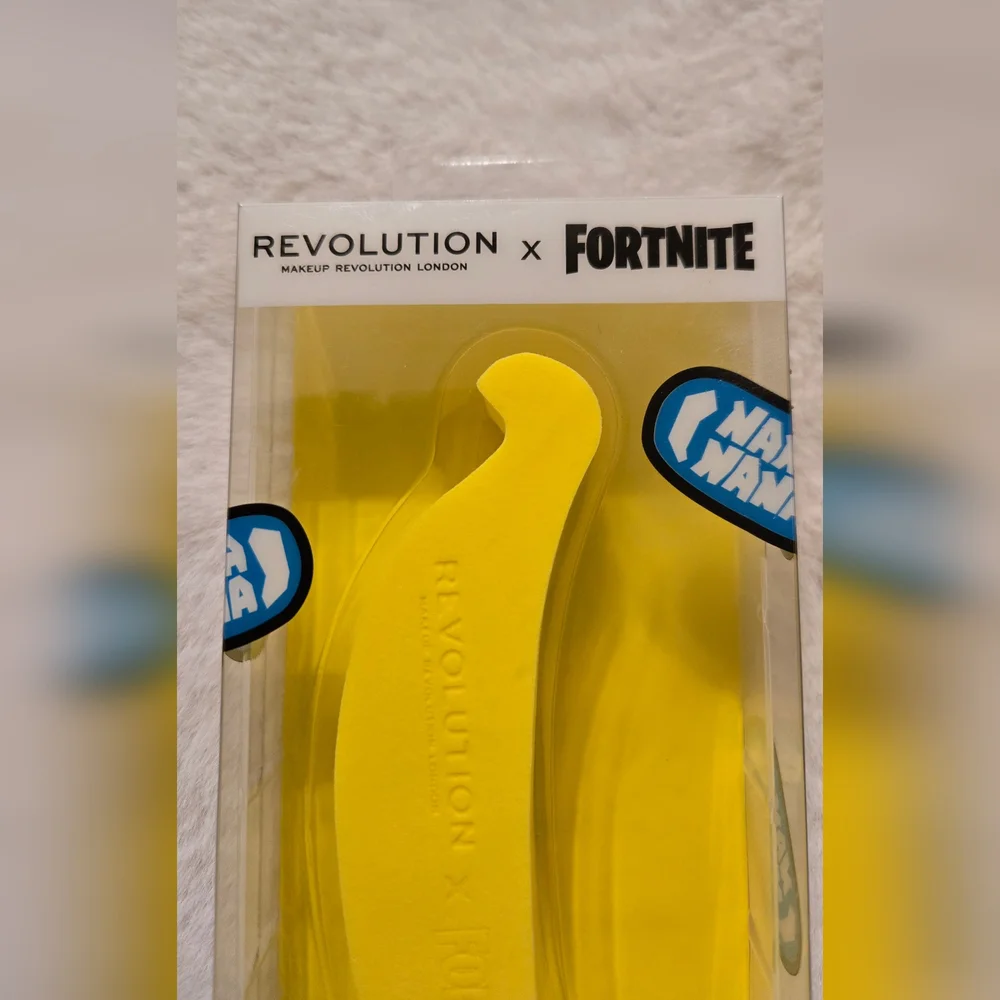 Revolution x Fortnite Peely Makeup Sponge New In Box